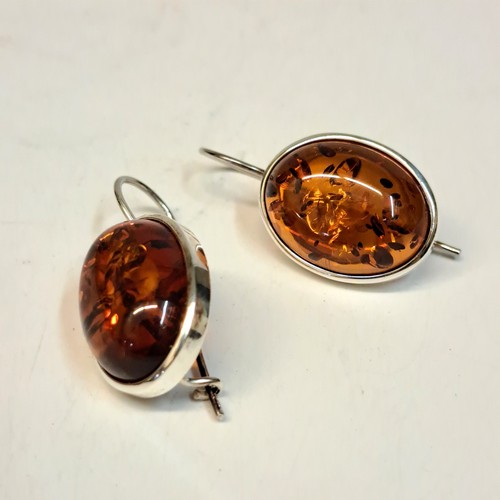 HWG-2420  HWG-2420 Earrings, Oval, Rum Amber $80 at Hunter Wolff Gallery